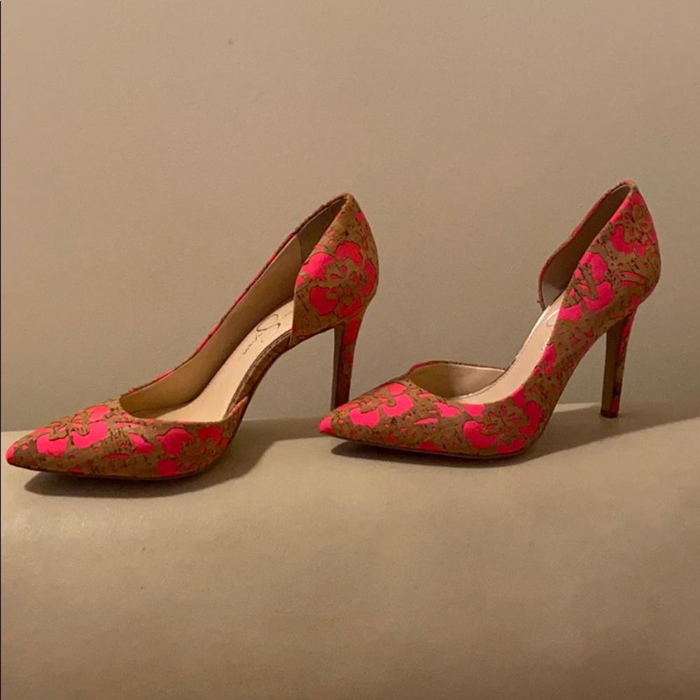 Fuchsia Jessica Simpson shoe
